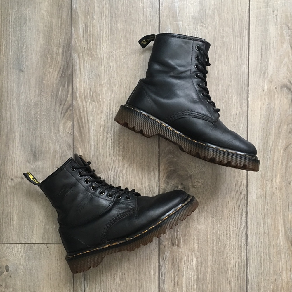 Vintage Dr. Marten 1460’s Greasy Leather Boots